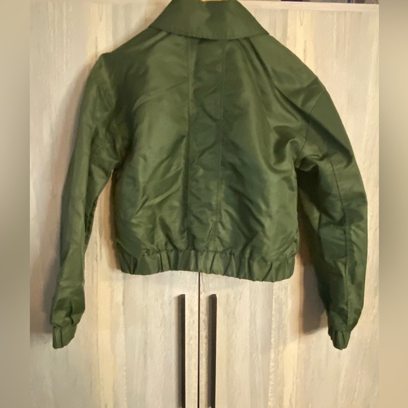 Urban Outfitters Cropped Jacket NWOT - Picture 3 of 3